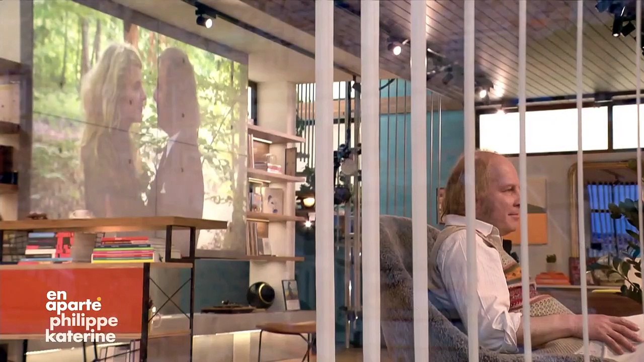Philippe Katerine évoque son couple avec Julie Depardieu dans "En aparté" sur Canal +