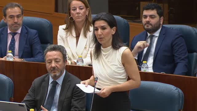 Ayuso rompe con Vox: Que cada uno siga su camino, no me van a arrastrar en la deriva que están tomando