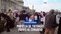 Creadores de TikTok se manifiestan ante el Capitolio