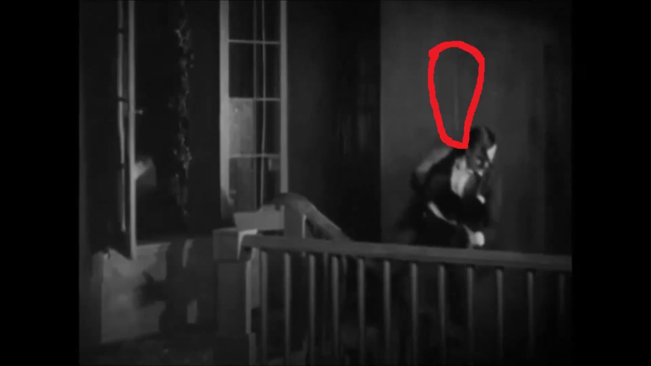 Movie Mistakes from The Monster (1925) with Lon Chaney, Director Roland West