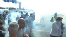 Incidentes violentos en las protestas contra Macron en Bayona (Francia)