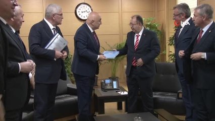 CHP'liler seçim kampanyasında HDP sorulunca 'dağılalım' diyerek soruları cevaplamıyor