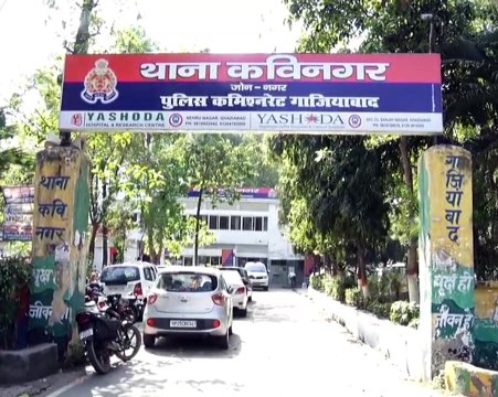 video; पुलिस ने 1 शातिर चोर समेत सुनार को किया गिरफ्तार,10 लाख के सोने चांदी के जेवरात किए बरामद