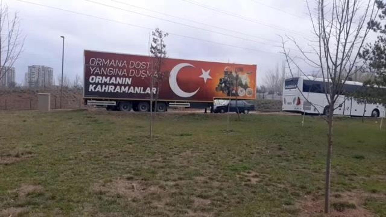 Tarım Orman-İş Sendikası Genel Başkanı Durmuş: "Bu Ülkede Hırsızlık Yapanlar Namuslu İnsan Gibi İtibar Görürken Hırsızlıkları Konuşan Bizler Suçlu...