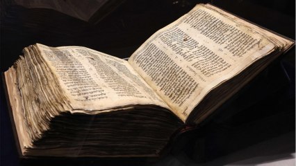 Codex Sassoon : la plus ancienne bible hébraïque connue, exposé à Israël