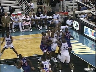 NBAHistory: Penny Hardaway ball save & long distance assist in 1994