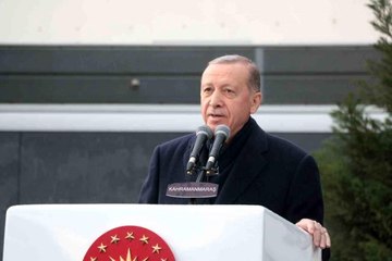 Cumhurbaşkanı Erdoğan: "İnşallah 1 yıl içerisinde biz bu kalıcı konutları bitirerek hak sahibi vatandaşlarımıza teslim edeceğiz"
