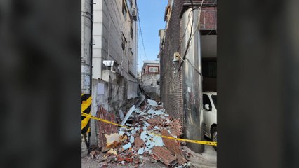 서울 수유동 다세대주택 외벽 무너져...거주자 대피 / YTN