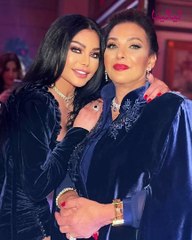 أجمل أمهات النجوم العرب.. والدة مايا دياب بدت كانها شقيقتها