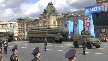 ميدفيديف يهدد بضرب ألمانيا بالنووي حال تنفيذ مذكرة اعتقال بوتين