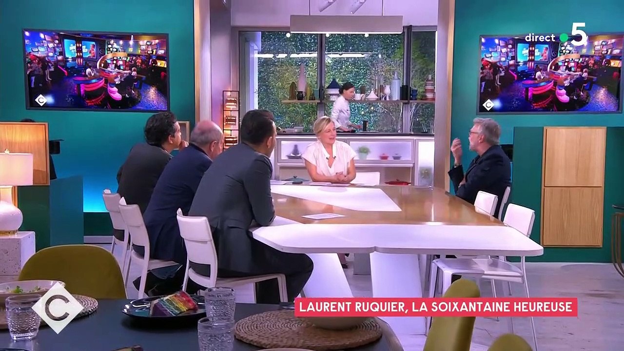 FEMME ACTUELLE - “C’était un beau cadeau” : Laurent Ruquier revient sur la surprise durant son 60e anniversaire