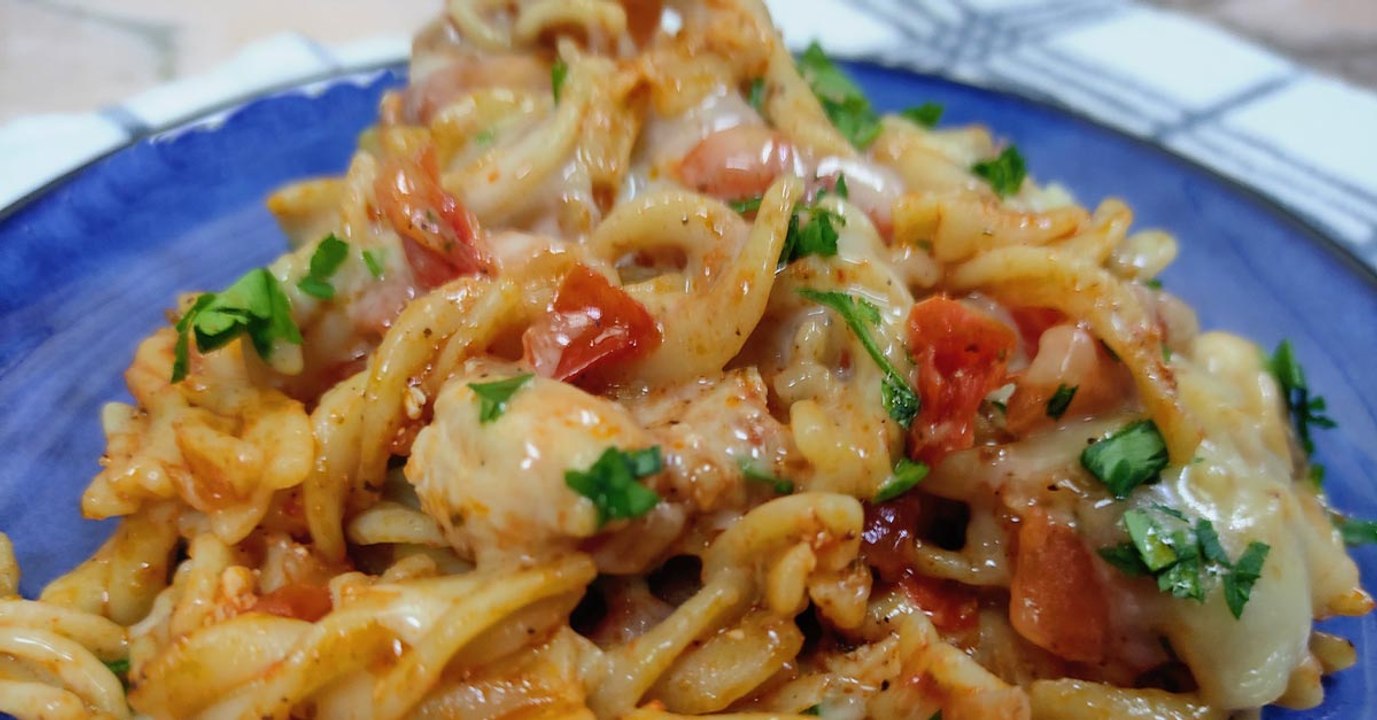 طريقة عمل مكرونة بالدجاج