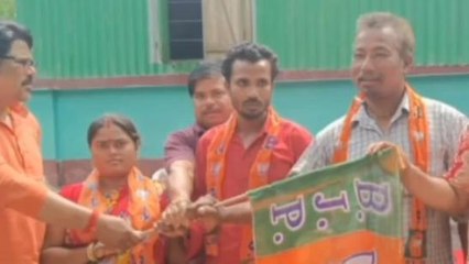 ফালাকাট: বিজেপির বুথ সশক্তিকরণ অভিযানে শাসক দলে ভাঙন..দেখুন ভিডিয়ো