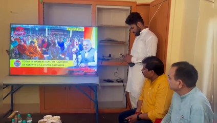 Video Pm के मन की बात प्रसारण कार्यक्रम में बीजेपी सांसद सतपाल सिंह भाग लिया