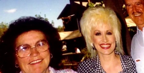 Shine On with Reese S01 E01