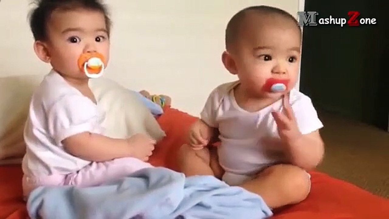 Top 10 Funny Twin Baby Videos - Funny Twin Babies Compilation 2017