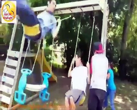 Funny FAILS Ultimate Funny Videos Fails Compilation 2015 FailLand (2)