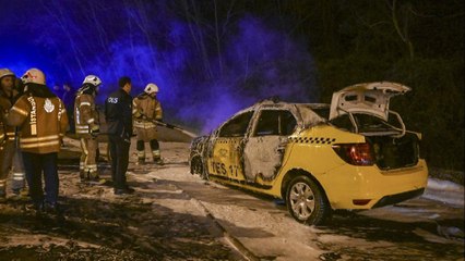 Tem Otoyolu’nda takside çıkan yangın söndürüldü