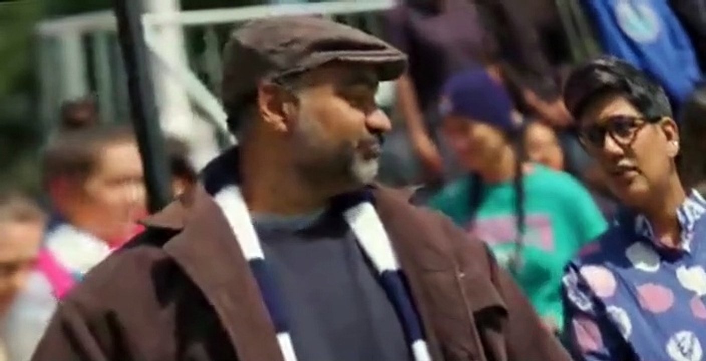 Head High S02 E01 video Dailymotion