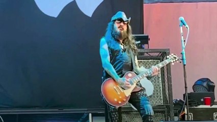 Update_ SALIVA Guitarist Wayne Swinny Dead at 59 After Brain Hemorrhage