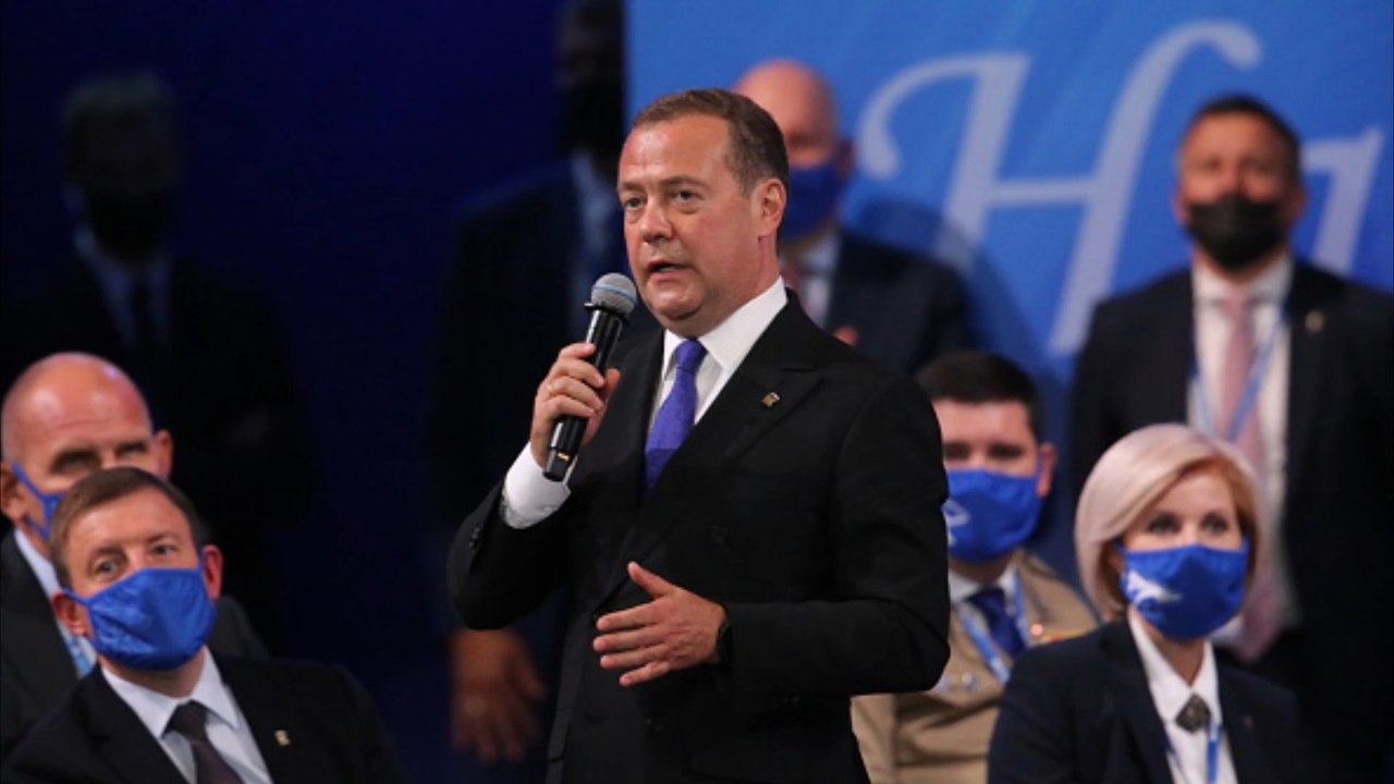 Medwedew: russische Truppen könnten bis nach Kiew vorrücken