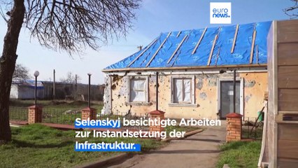 Selenskyj in Cherson: "Sehr schnell wiederaufbauen"