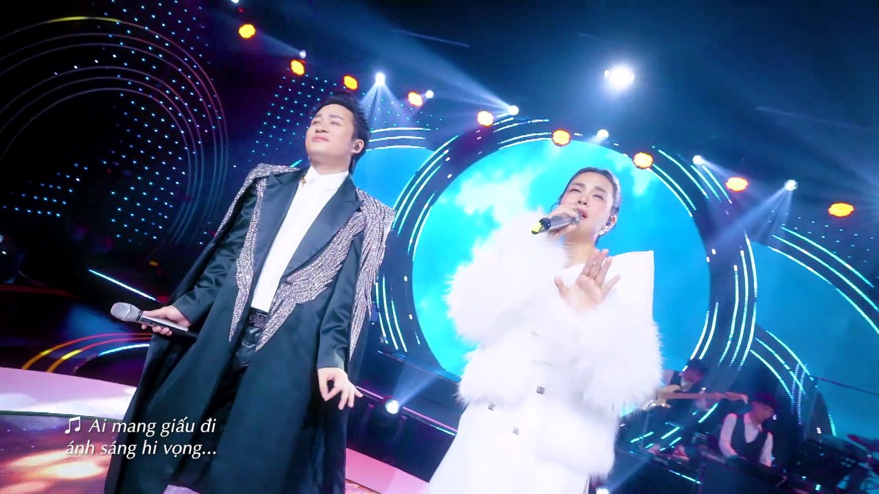 HOPE - Tùng Dương x Ngọc Mai | Live in Giao Lộ Thời Gian