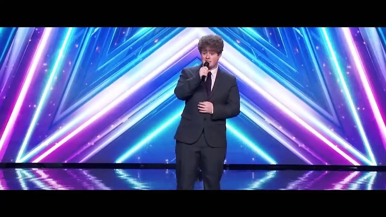 SENSATIONAL Singer Wins the GROUP GOLDEN BUZZER with a STUNNING Audition!  | Got Talent Global