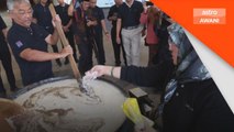 1,500 bubur lambuk air tangan Permaisuri Agong diagihkan
