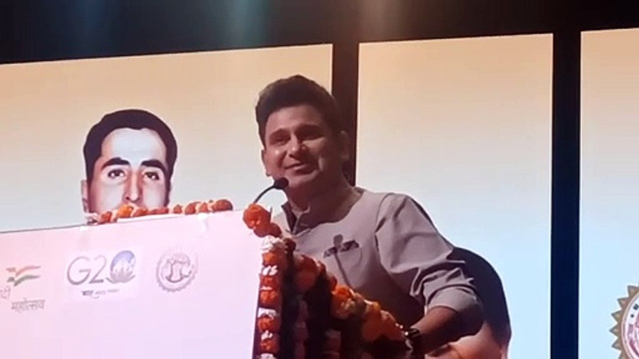 भगत सिंह ने कहा मैं भारत माता का बेटा हूं, मुझे चौराहे पर गोली से उड़ा दिया जाए