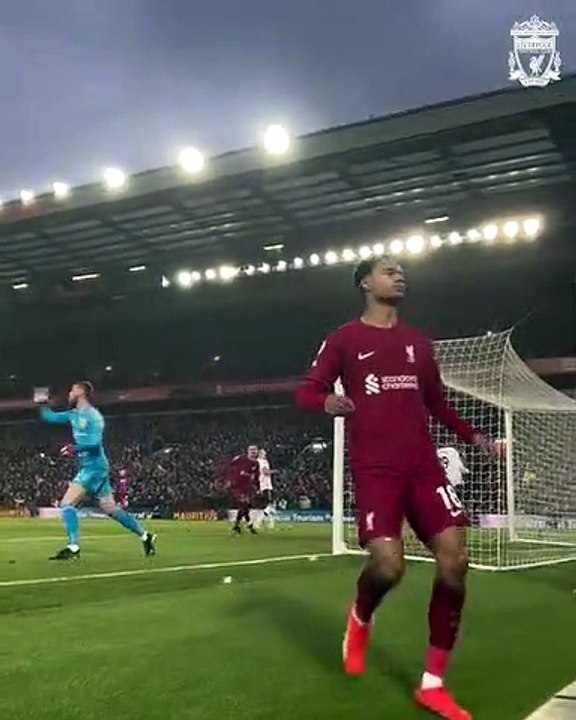 _codymathesgakpo_s second against Man United is up for the _premierleague Goal of the Month for March. --(MP4)