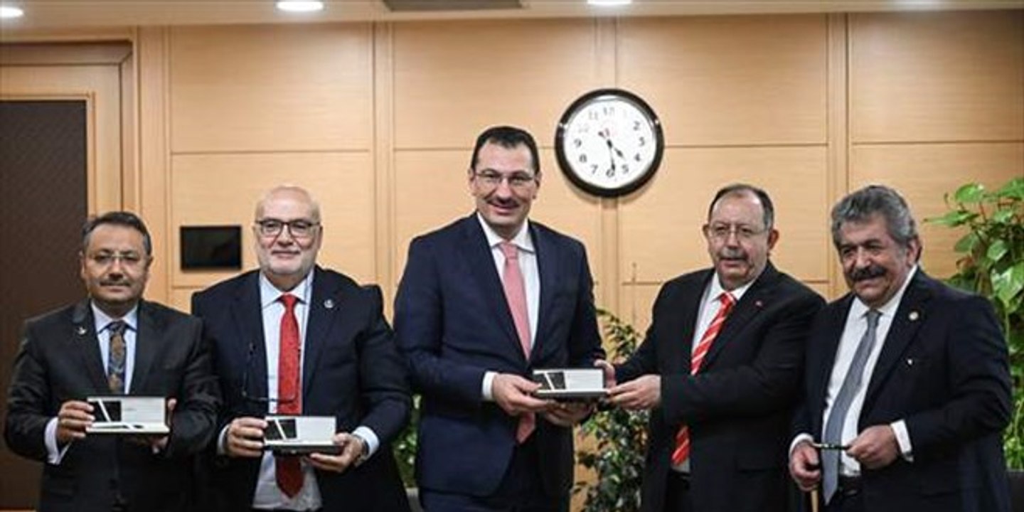 Cumhur İttifakı Protokolü, Yüksek Seçim Kurulu’na sunuldu