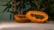 Interesting Lesser-Known Facts About Papaya Fruit (ब्लूबेरी फल)