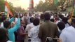 राहुल की सदस्यता पर गुस्साएं कांग्रेसियों ने किया चक्काजाम, फूंका केंद्र सरकार और पीएम का पुतला