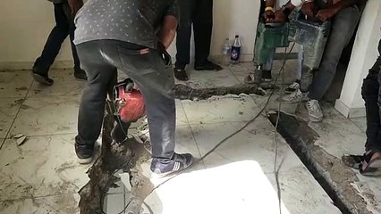 Video.... Ahmedabad:  इस इलाके में चला मनपा का हथौड़ा