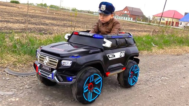 POLICE BABY Pretend Play with Police Cars Unboxing and Playing with TOYS
