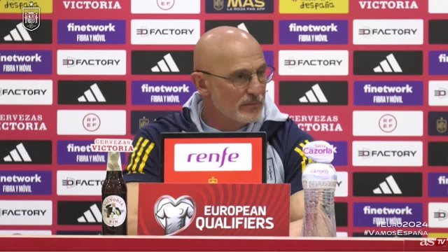 Preguntan por el conflicto Ceballos-Gavi y así de tajante es Luis De la Fuente