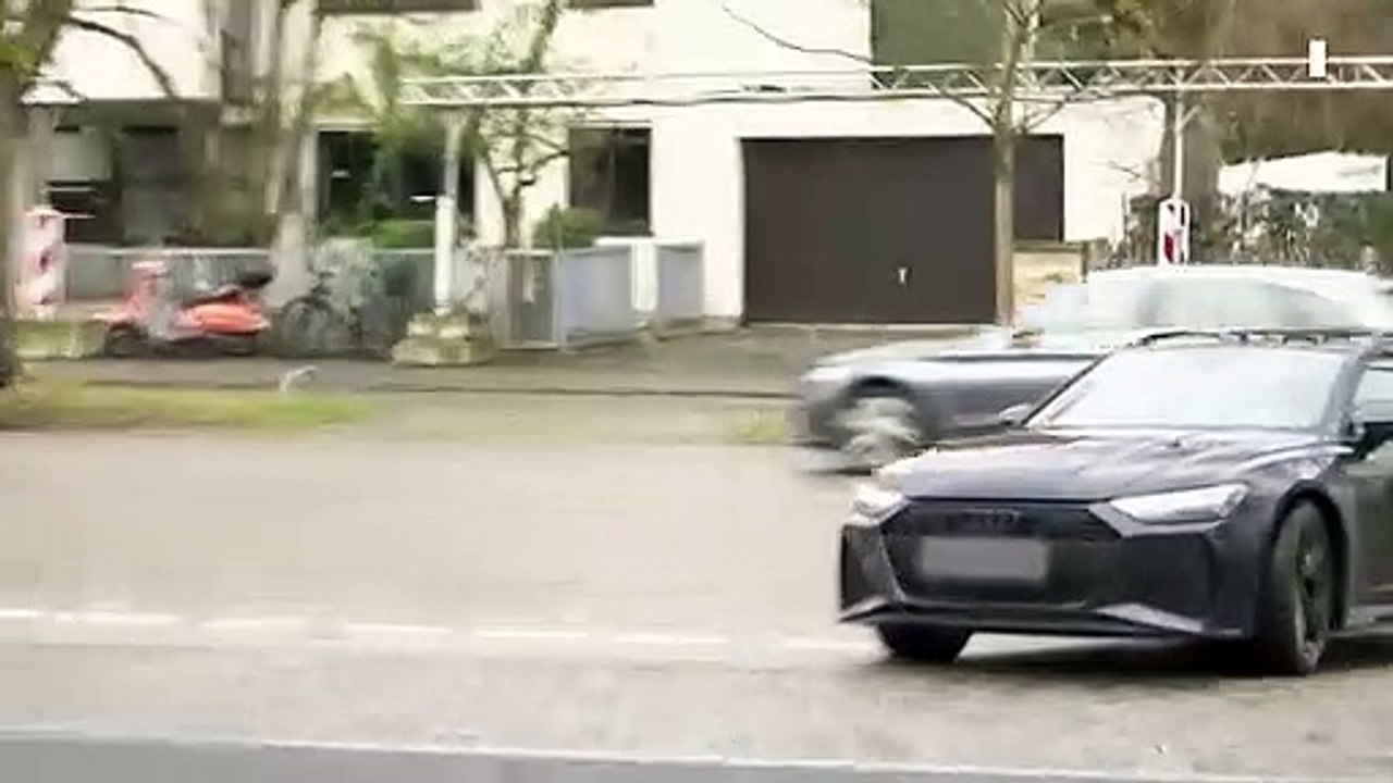 Nagelsmann leaves Bayern Munich's training ground after being sacked