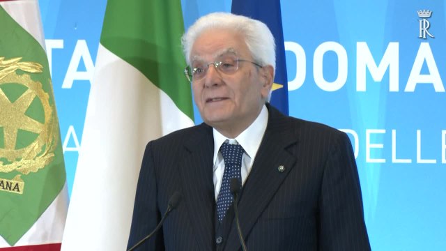 Pnrr, Mattarella: E' il momento di mettersi alla stanga