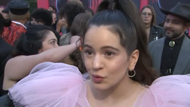 Rosalía y Rauw Alejandro se casan: lo anuncian en su canción Beso