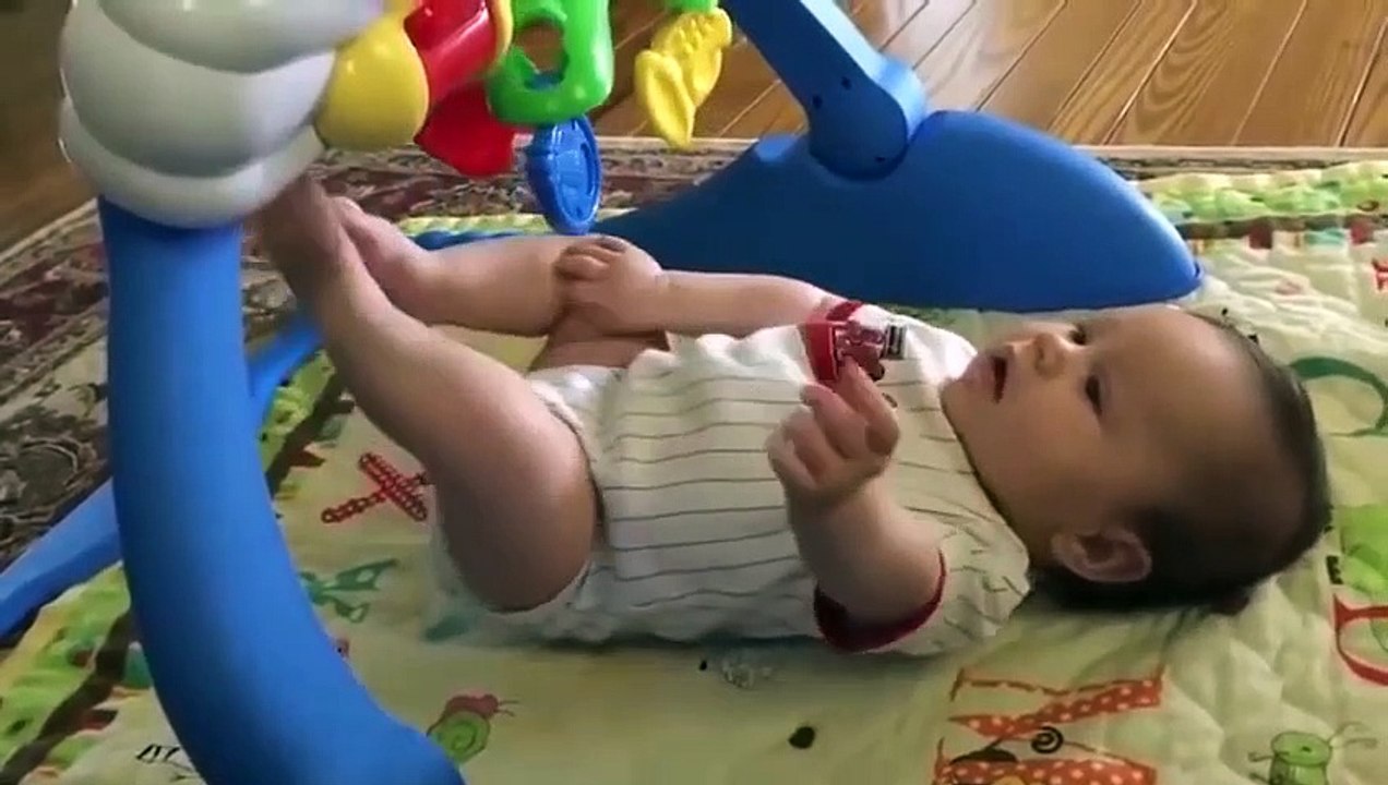 Best Baby Reaction to Everything - Best Funny Baby Videos