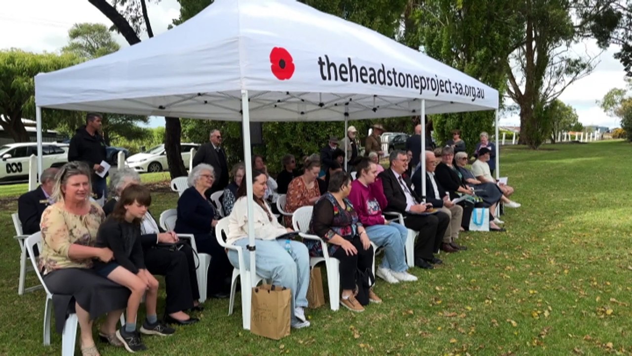 Indigenous WWI soldiers in unmarked graves recognised with ceremonies