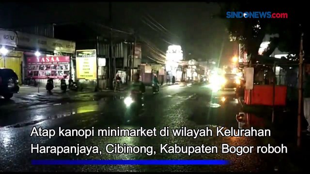 Angin Kencang di Cibinong, Atap Kanopi Minimarket Roboh Timpa 7 Motor