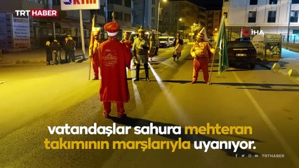 Vatandaşlar sahura 'mehter marşlarıyla' uyandı
