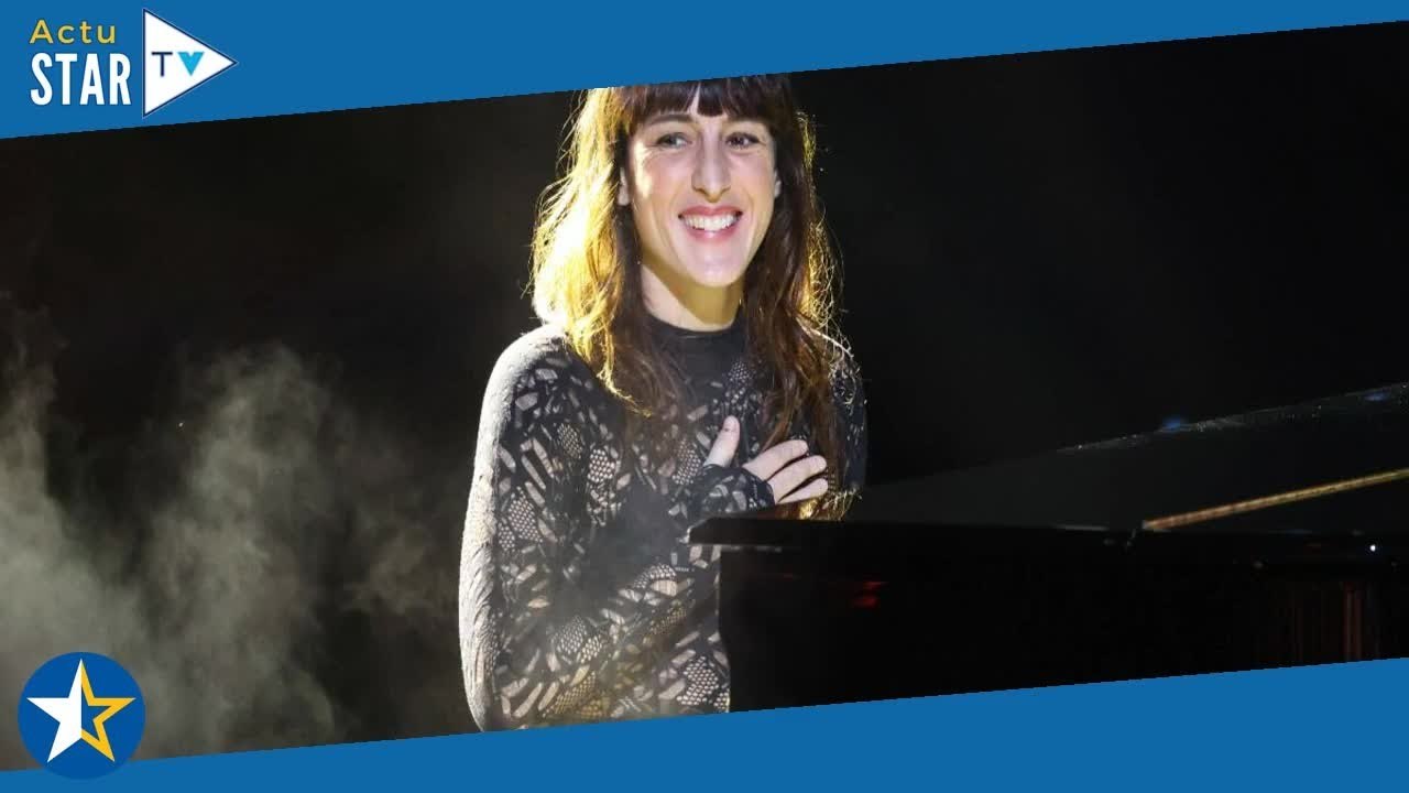 Les Enfoirés 2023: Juliette Armanet explique pourquoi elle ne participe pas