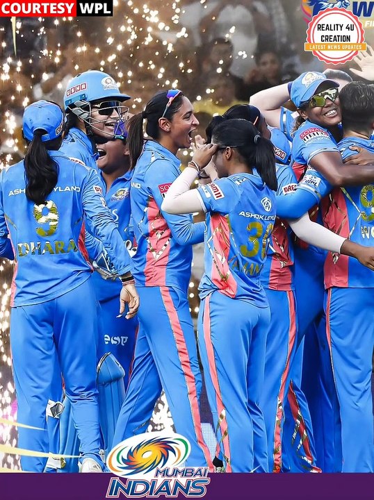 Mumbai Indians Women Enter Final | Issy Wong Hat-trick | MI vs UP WPL HIGHLIGHTS | #reels #mivup