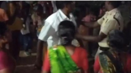 కామారెడ్డి: భూమి కోసం గొడవ.. కారంపొడి, కర్రలతో దాడి