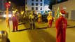 Mehteran takımı 'sahur' için sokağa indi: Yurttaşlar mehter marşlarıyla uyandı