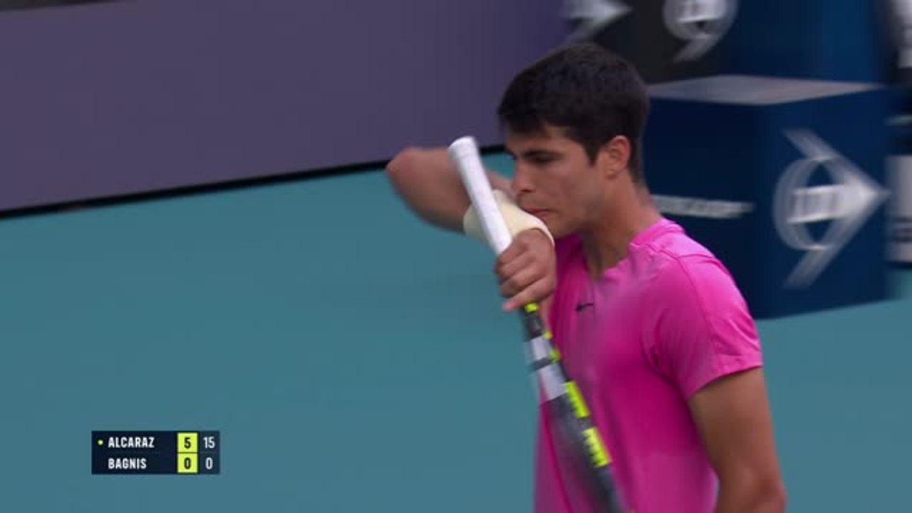 Highlights: Alcaraz erneut weltklasse