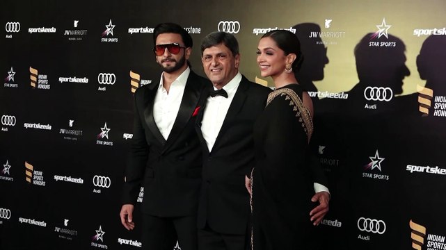 Deepika Padukone ignores hubby Ranveer Singh at an event
